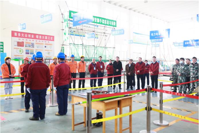 中 國電力技術市場協(xié)會山東澤能實訓基地 揭牌儀式專題報導