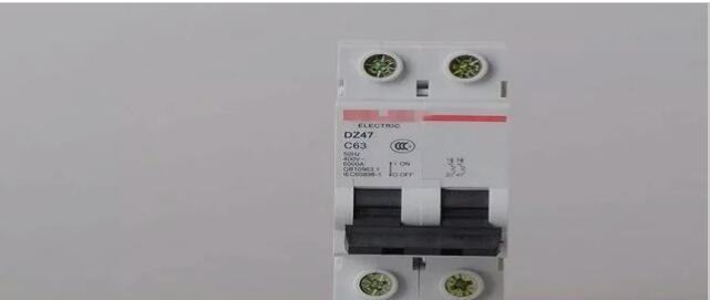 斷路器如何接線？是左零右火嗎？